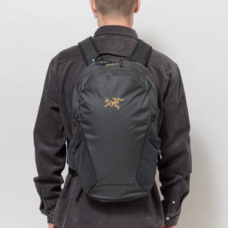 Arc'teryx Mantis 16L Backpack Black