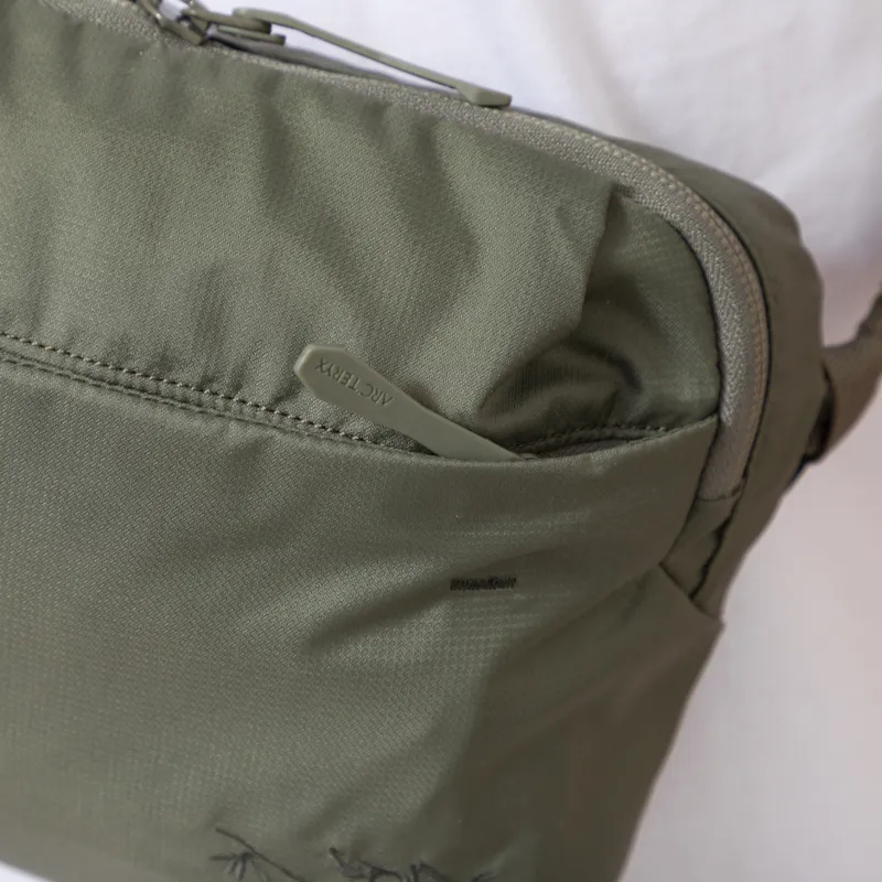 Arc'teryx Heliad Crossbody Bag Forage-4