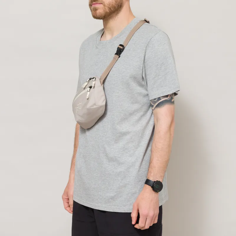 Arc'teryx Mantis 1L Waistpack Rune Sea Salt-1