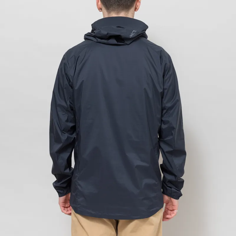 Arc'teryx Squamish Hoody Black Sapphire-2