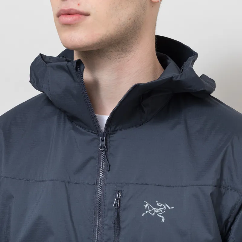 Arc'teryx Squamish Hoody Black Sapphire-3