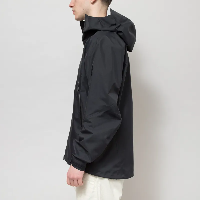 Arc'teryx Beta SV GORE-TEX PRO Jacket Black-2