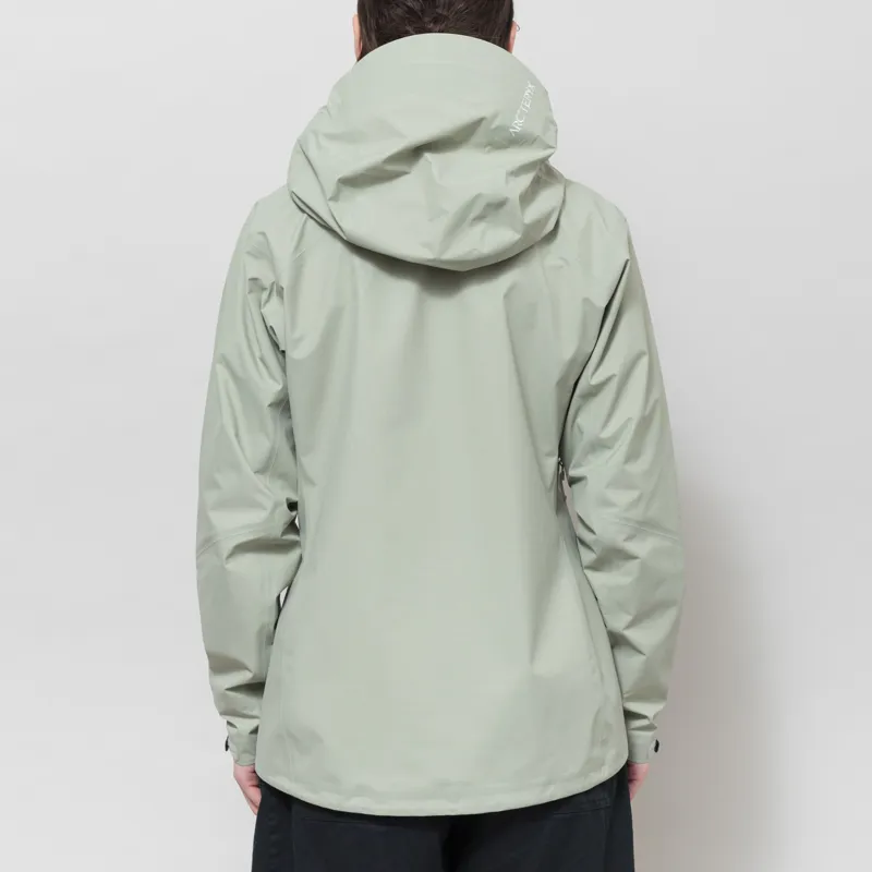 Arc'teryx Womens Beta SL GORE-TEX Jacket Habitat-2