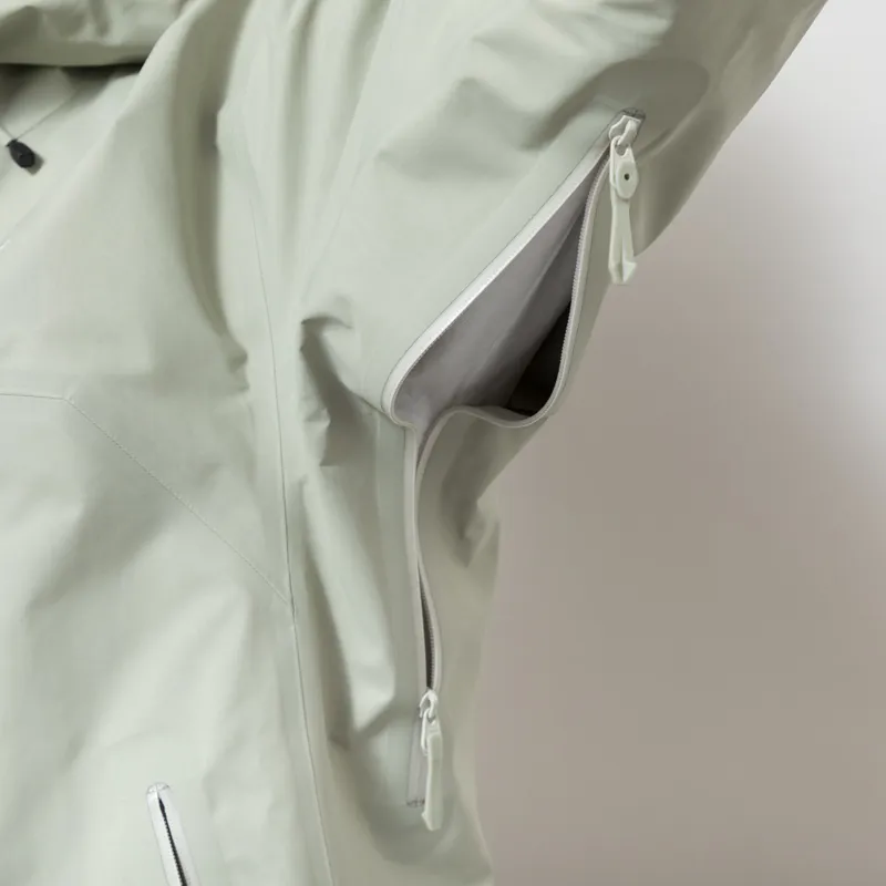 Arc'teryx Womens Beta SL GORE-TEX Jacket Habitat-7