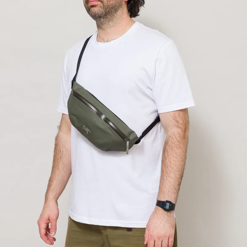 Arc'teryx Granville Crossbody Bag Dk Forage-1