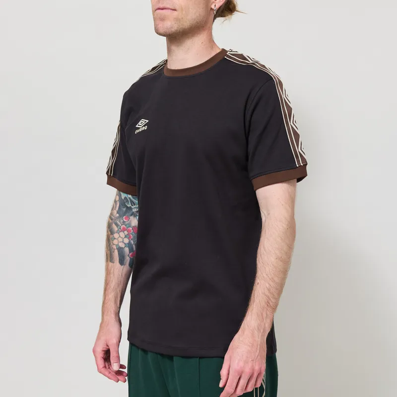Umbro Taped T Shirt Black Demitasse Pelican-1