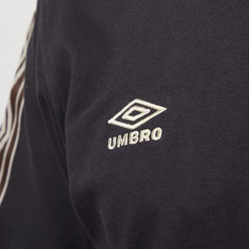 Umbro Taped T Shirt Black Demitasse Pelican-6