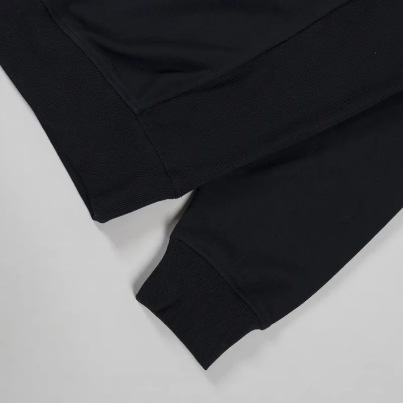 Umbro Iconic Sweat Black Volcanic Ash-6