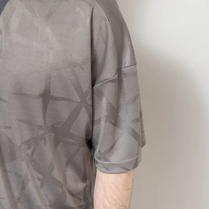 Umbro Boxy Football Shirt Brushed Nickel Volcanic Ash-8