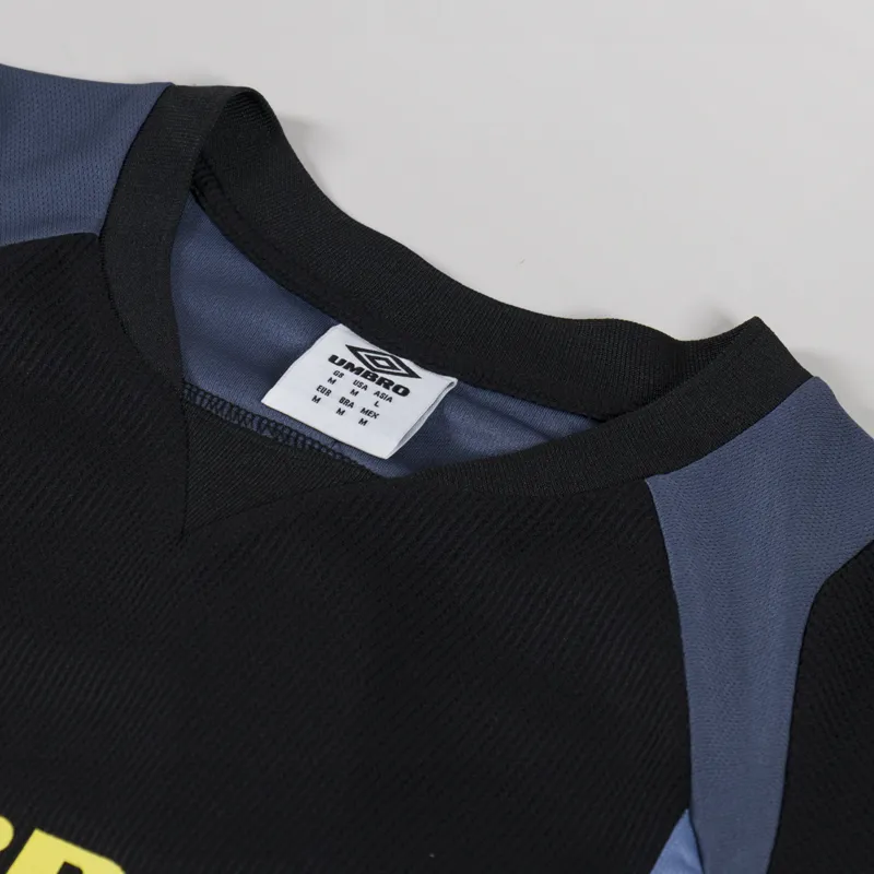 Umbro Panelled Long Sleeve Jersey Black Grisaille Yellow-4