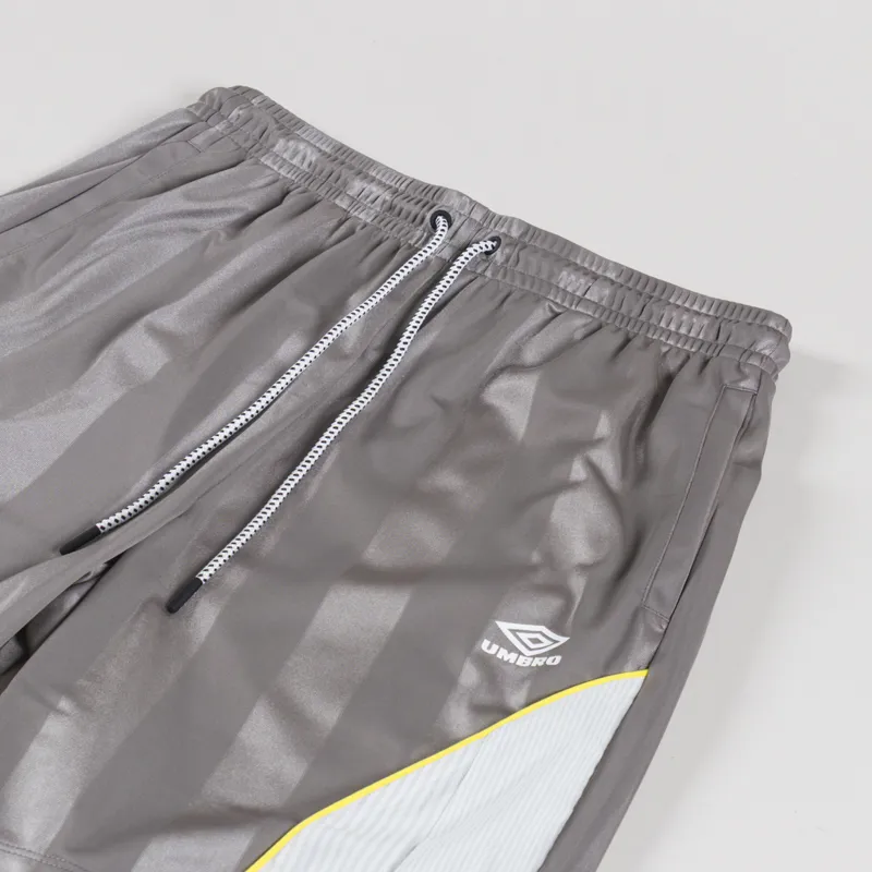 Umbro Panelled Short Brushed Nickel Brilliant White Blazing Yellow-2
