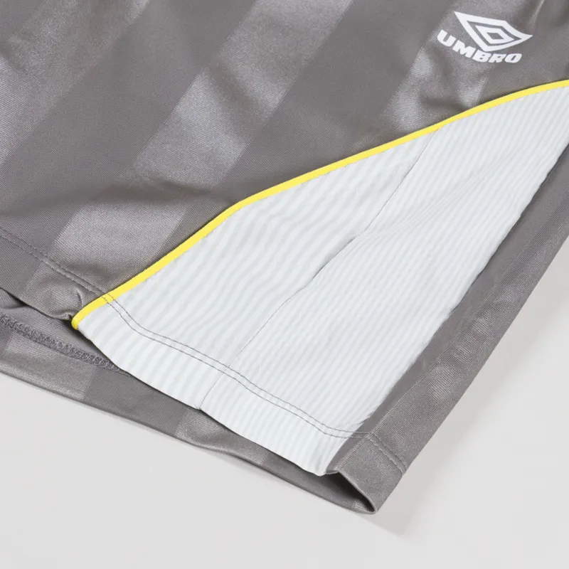 Umbro Panelled Short Brushed Nickel Brilliant White Blazing Yellow-7
