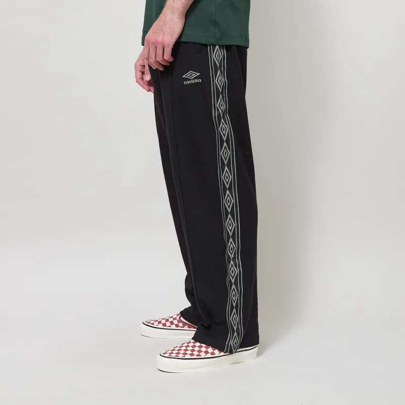 Umbro Taped Track Pants Black Sedona Sage-1