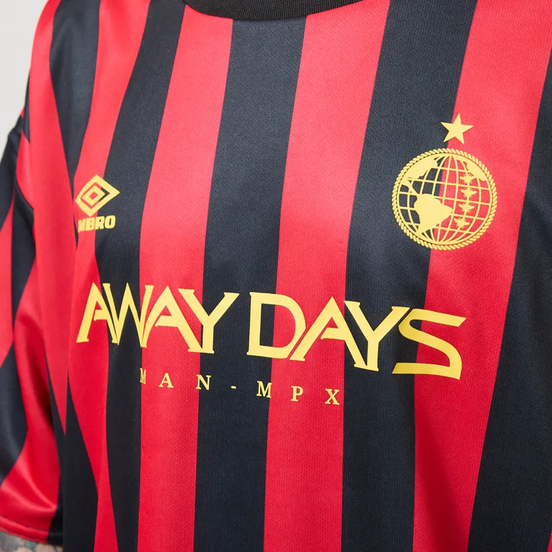 Umbro Reversible Jersey High Risk Red Black Skydive-7