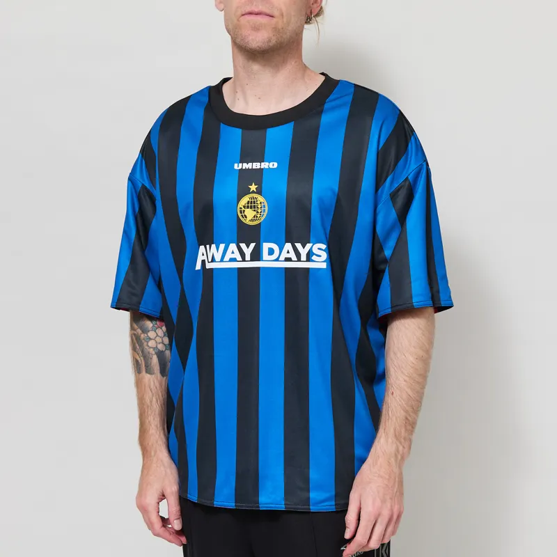Umbro Reversible Jersey High Risk Red Black Skydive-1