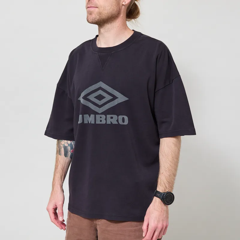 Umbro Washed Boxy T Shirt Black Sedona Sage-1