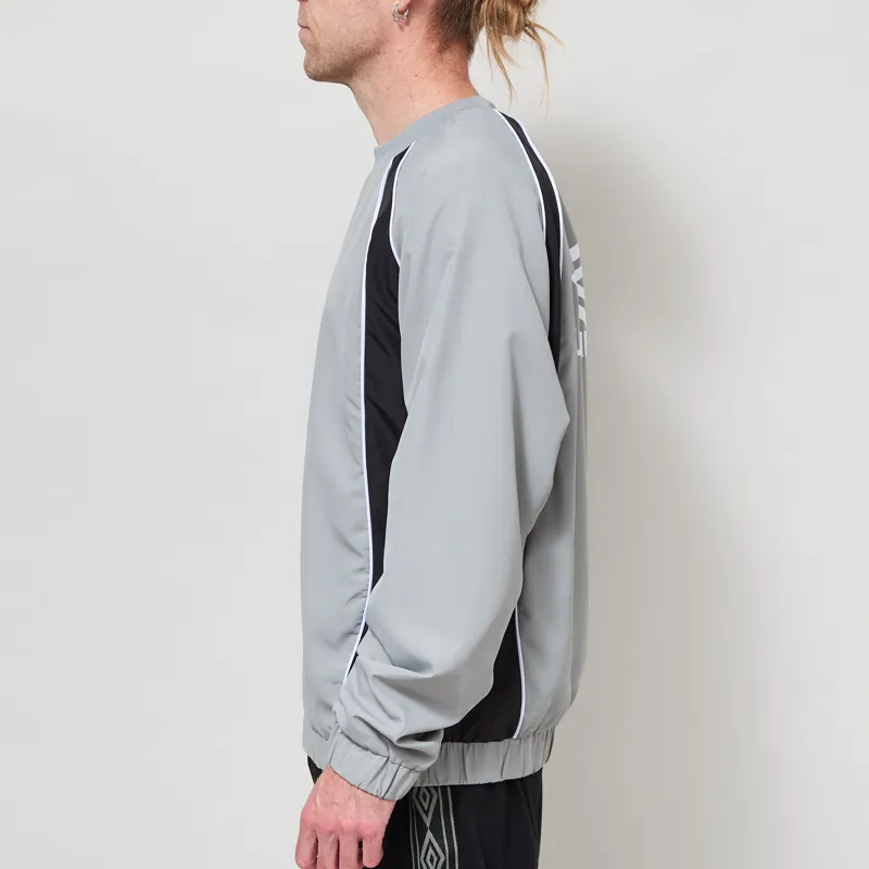 Umbro Panelled Sweat Neutral Grey Black White-1