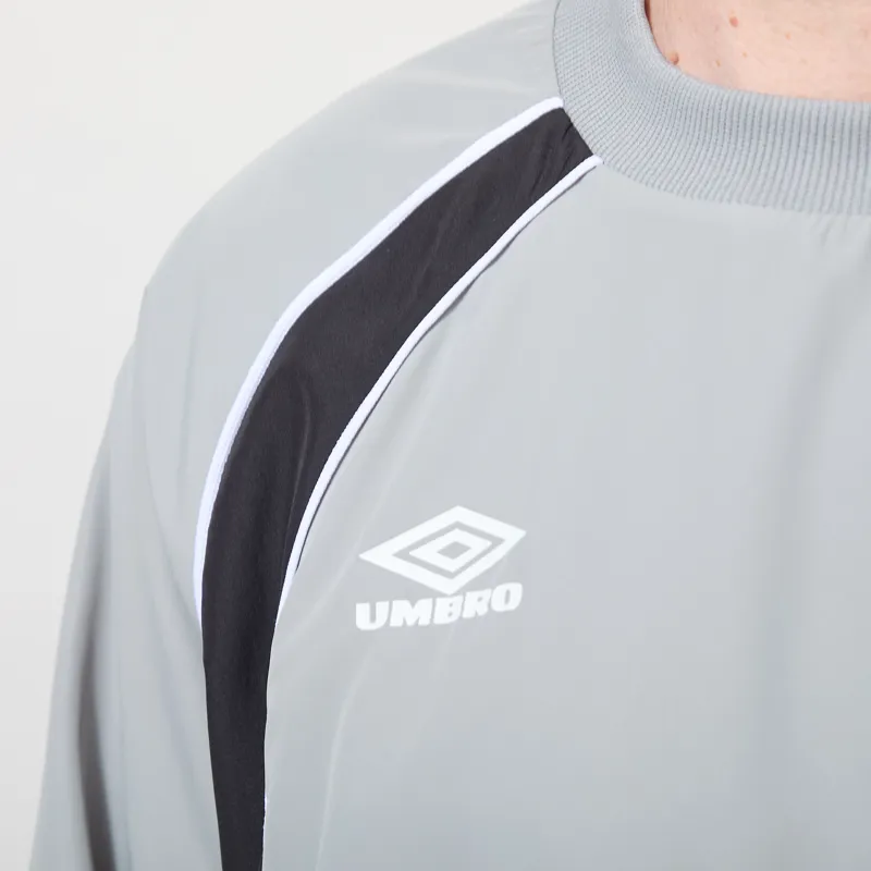 Umbro Panelled Sweat Neutral Grey Black White-6