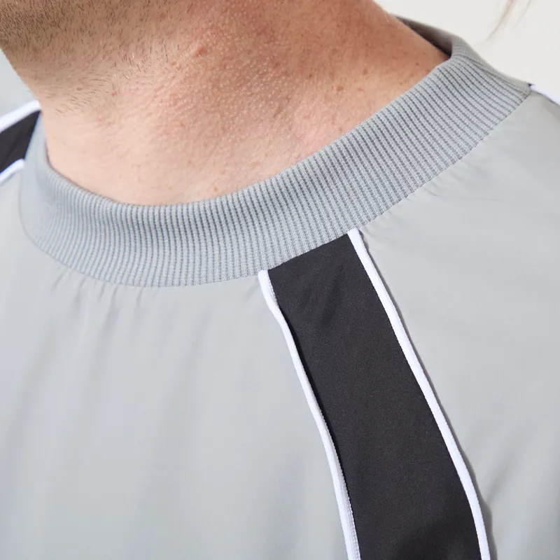 Umbro Panelled Sweat Neutral Grey Black White-5