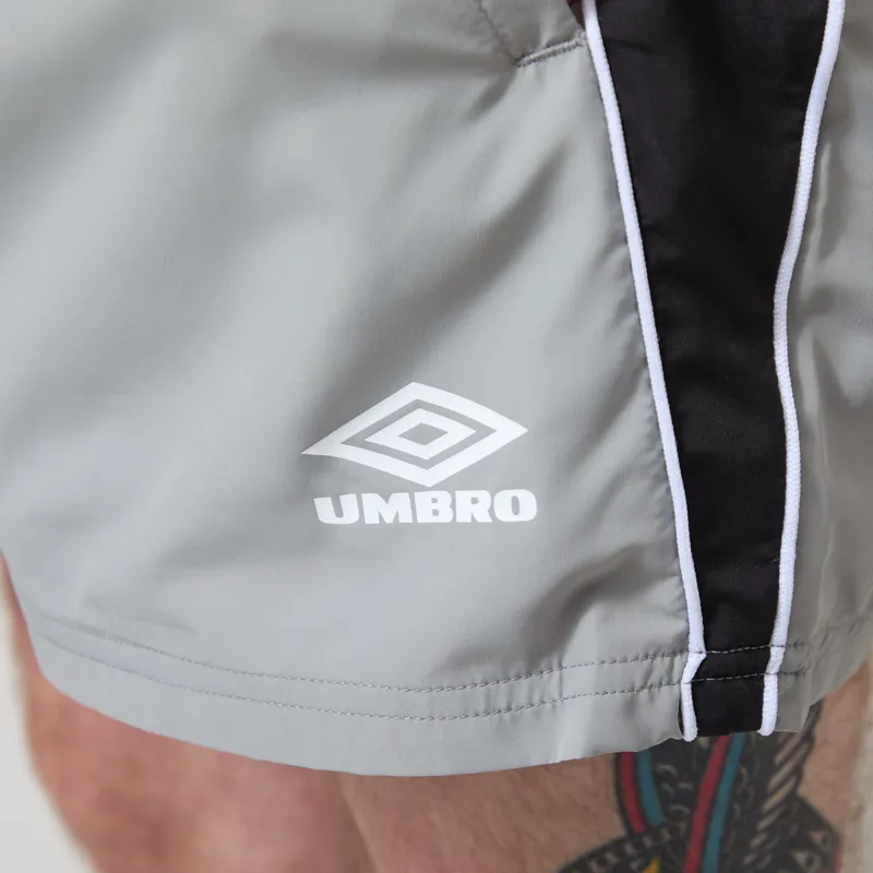 Umbro Panelled Shorts Neutral Grey Black White-6
