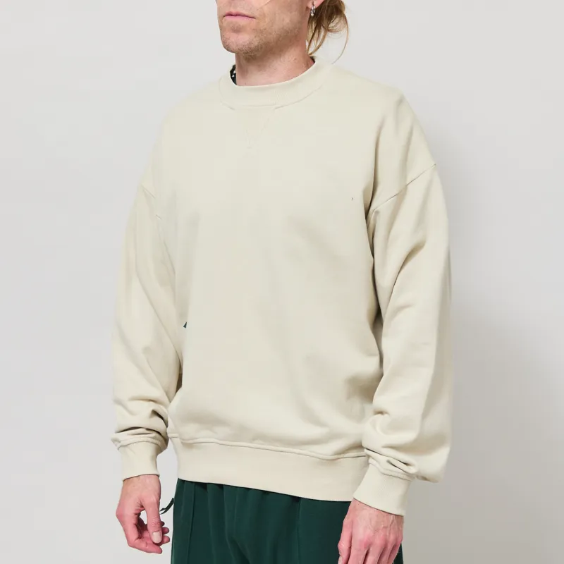 Umbro Culture Sweat Pelican Pine Grove-1