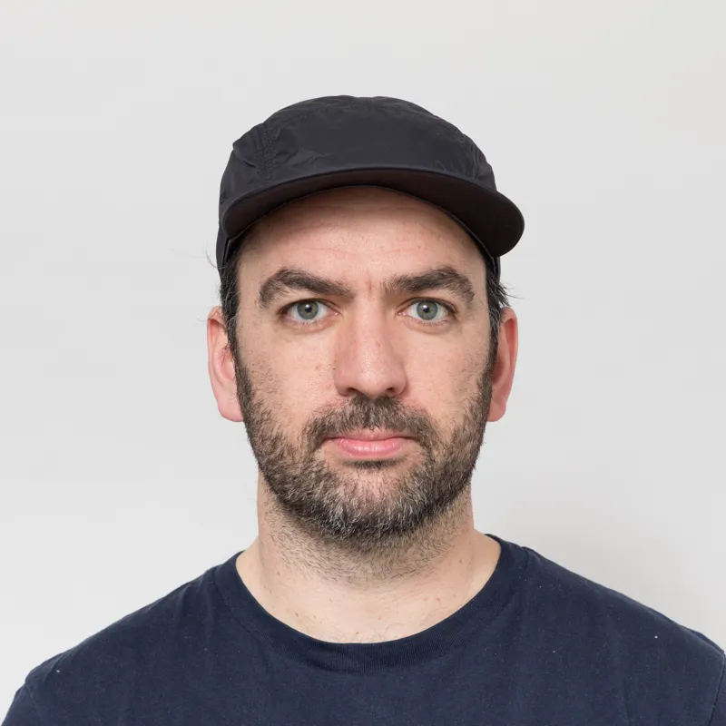 Norrona Five Panel Tech Cap Black-1