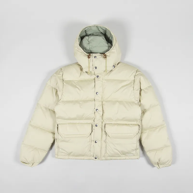 The North Face Mens 71 Sierra Down Short Jacket Gravel Beige