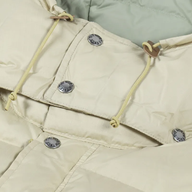 The North Face 71 Sierra Down Short Jacket Gravel-12