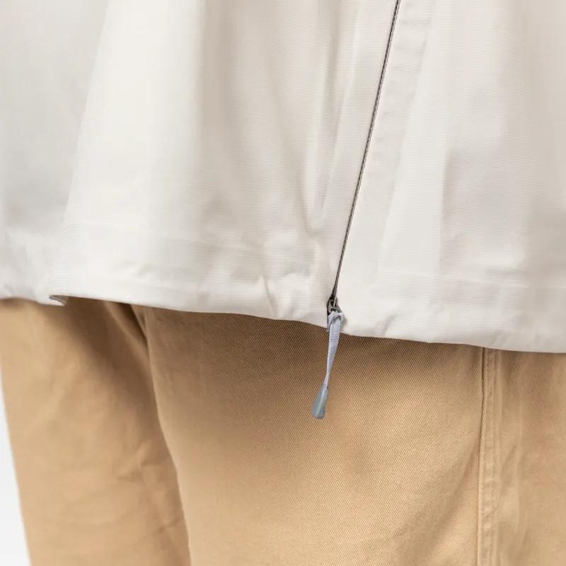 Houdini Shelter Anorak Sandstorm-11