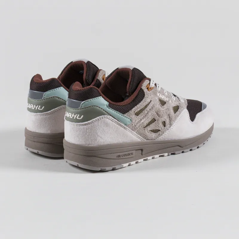 Karhu Legacy 96 Shoes White Sand Beech-1