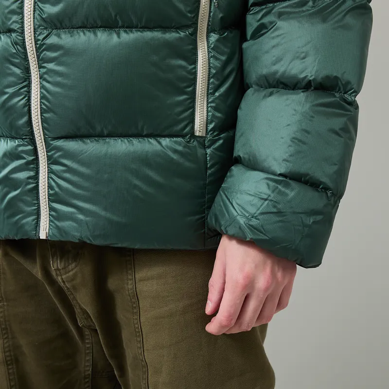 Patagonia Fitz Roy Down Jacket Canopy Green-7