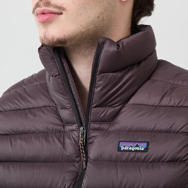 Patagonia Down Sweater Vest Den Brown-3