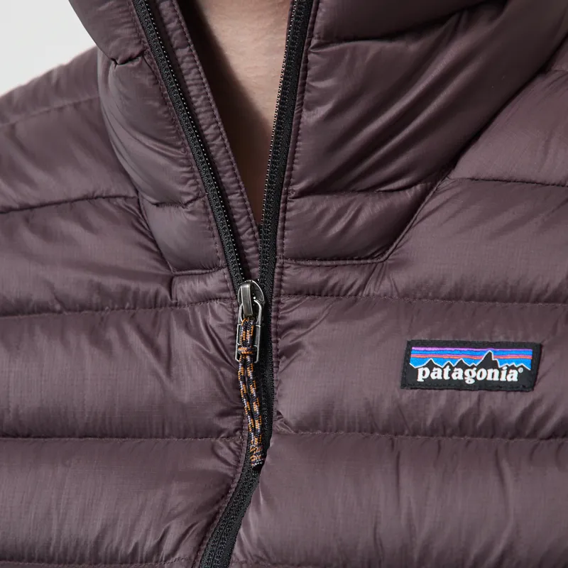 Patagonia Down Sweater Vest Den Brown-4