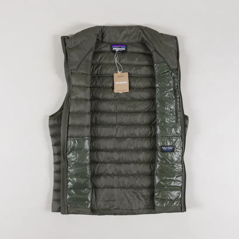 Patagonia Down Sweater Vest Pine Needle Green-1