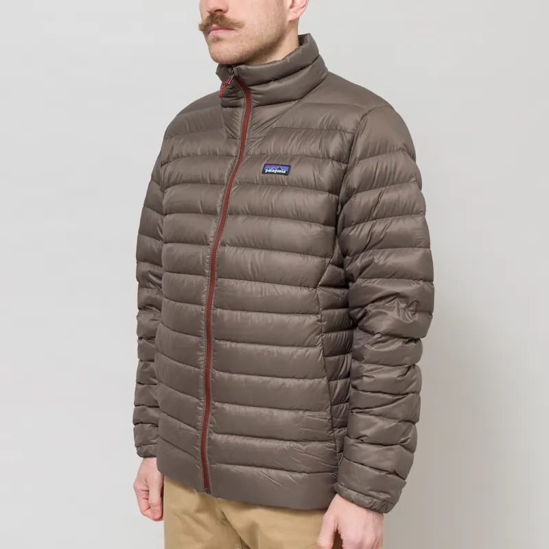 Patagonia Down Sweater Marlow Brown-1