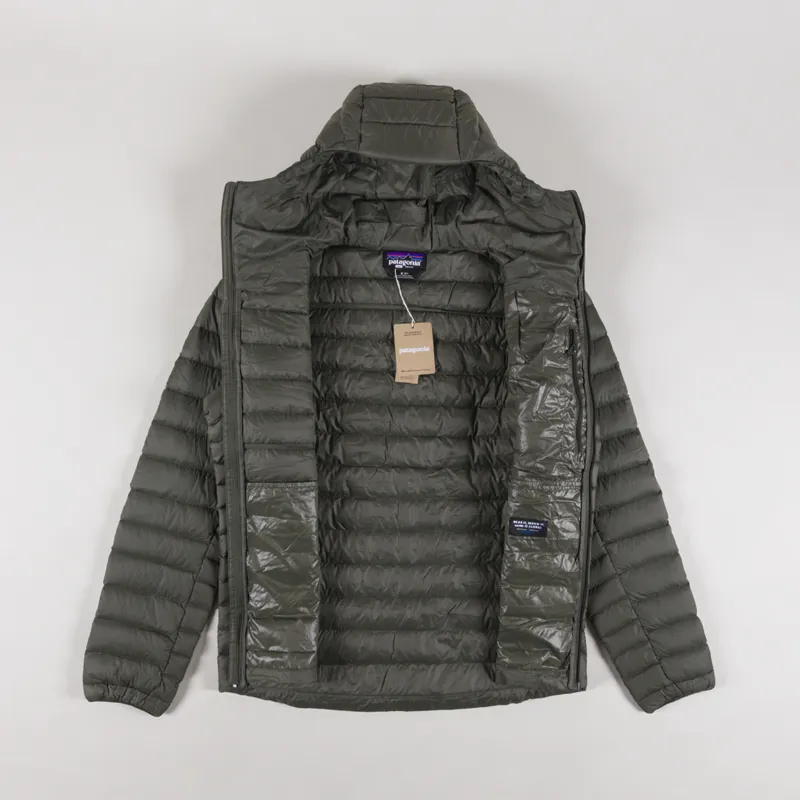 Patagonia Down Sweater Hoody Pine Needle Green-1