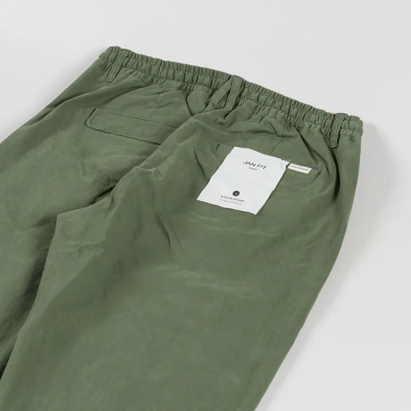 Anerkjendt Akjan Cotton Pleat ELA Pants Olivine-4