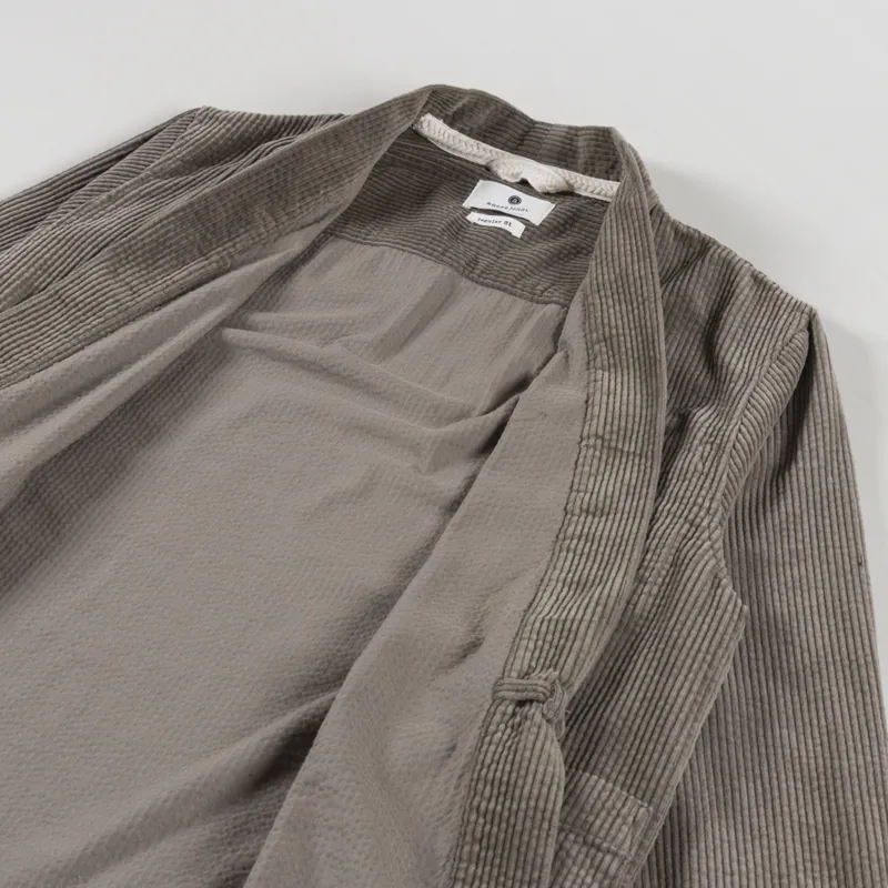 Anerkjendt Akjesper Cord Kimono Deep Lichen Green-4