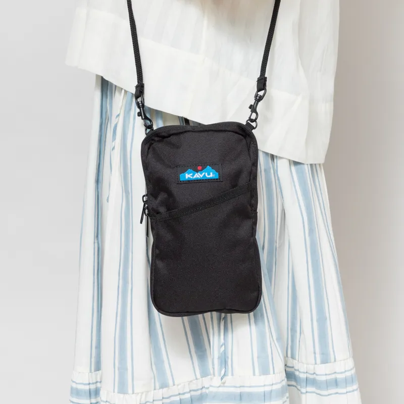 Kavu Womens Essential Case Raven-3