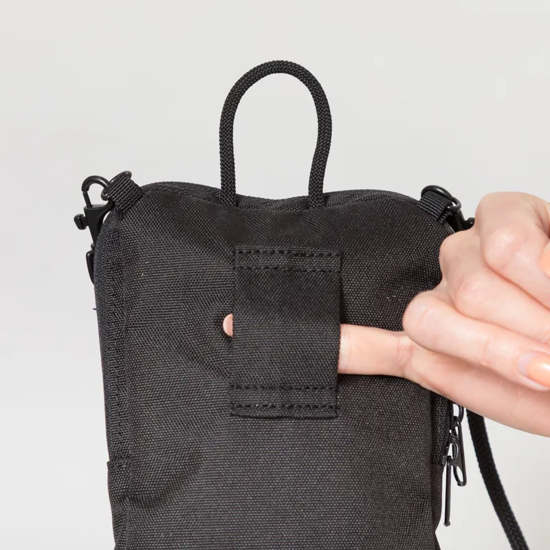 Kavu Womens Essential Case Raven-7