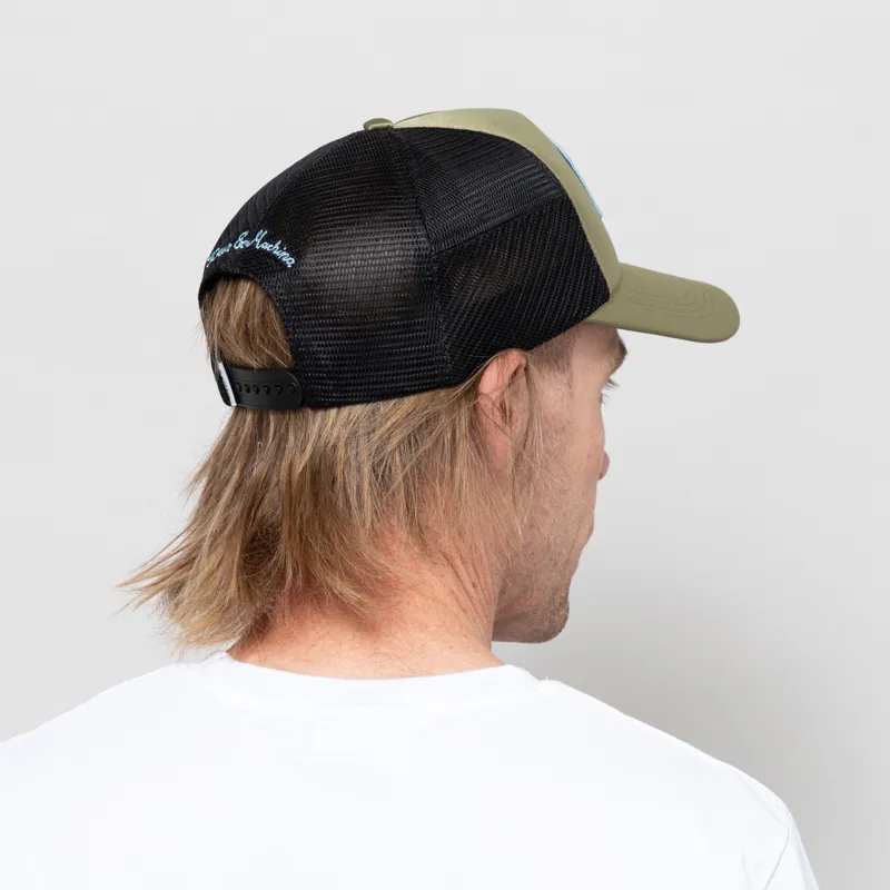 Deus Ex Machina Shield Luxx Trucker Khaki-2