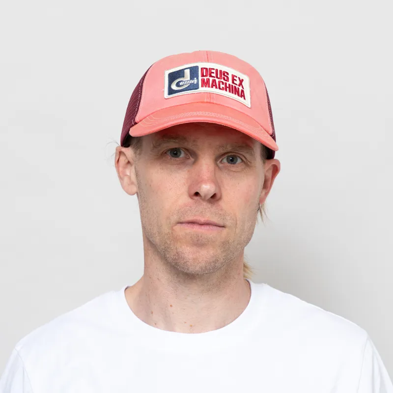 Deus Ex Machina Road Stop Trucker American Beauty-1
