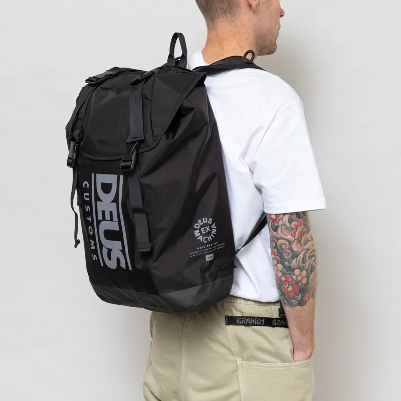 Deus Ex Machina Escapade Dry Backpack Black-4