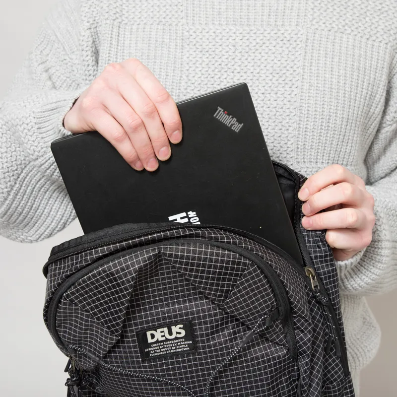 Deus Ex Machina Wanderer Backpack Black-6