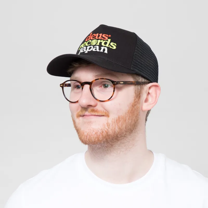 Deus Ex Machina Strata Trucker Black