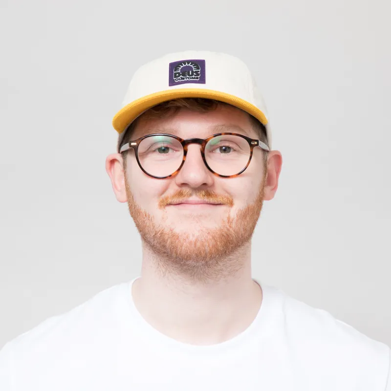 Deus Ex Machina Melodies Cord Cap Vintage White-1