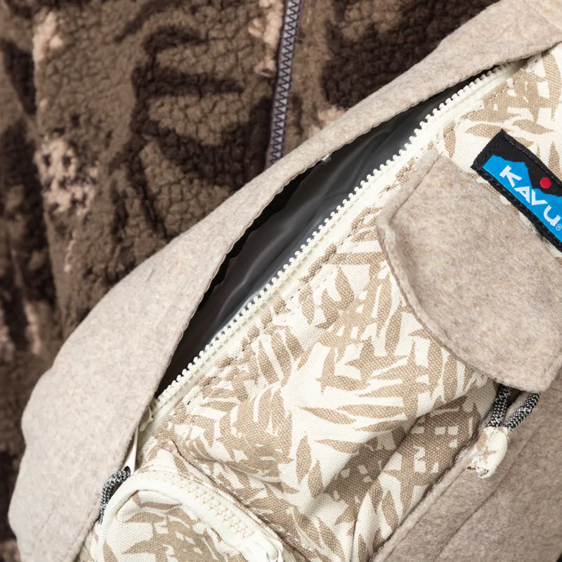 Kavu Womens Camp Cosy Mini Rope Bag Stone Hatch-6