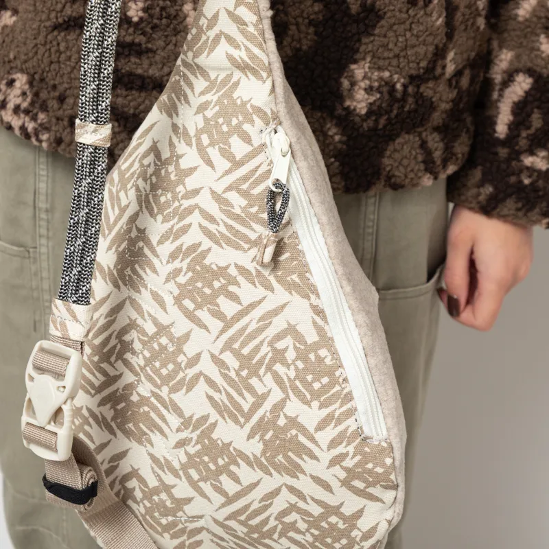 Kavu Womens Camp Cosy Mini Rope Bag Stone Hatch-7