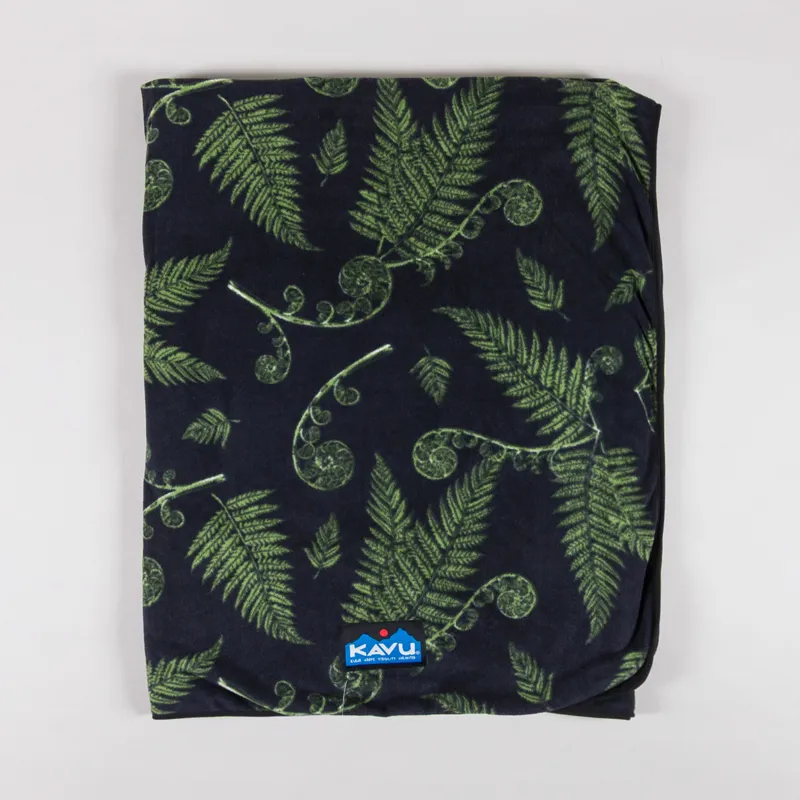 Kavu Doe Bay Fleece Blanket Fiddlehead-1