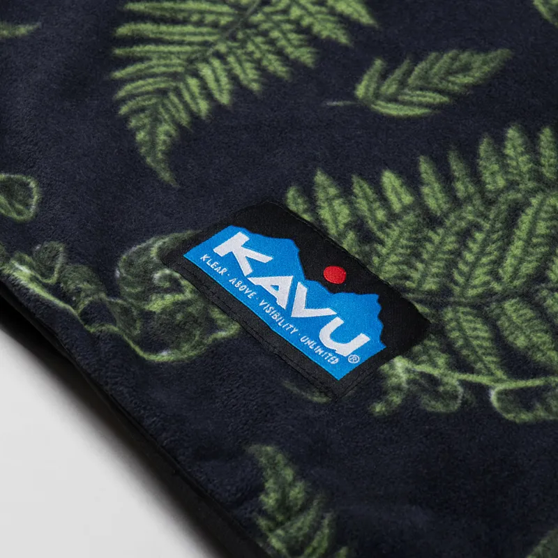Kavu Doe Bay Fleece Blanket Fiddlehead-2